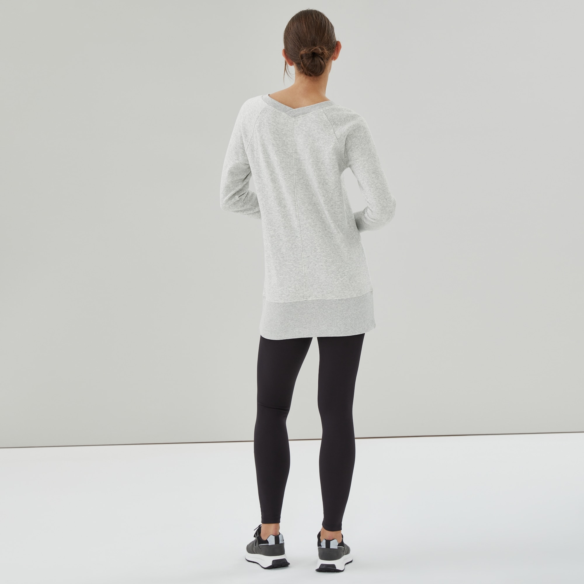 Chandail sport en molleton à col en V