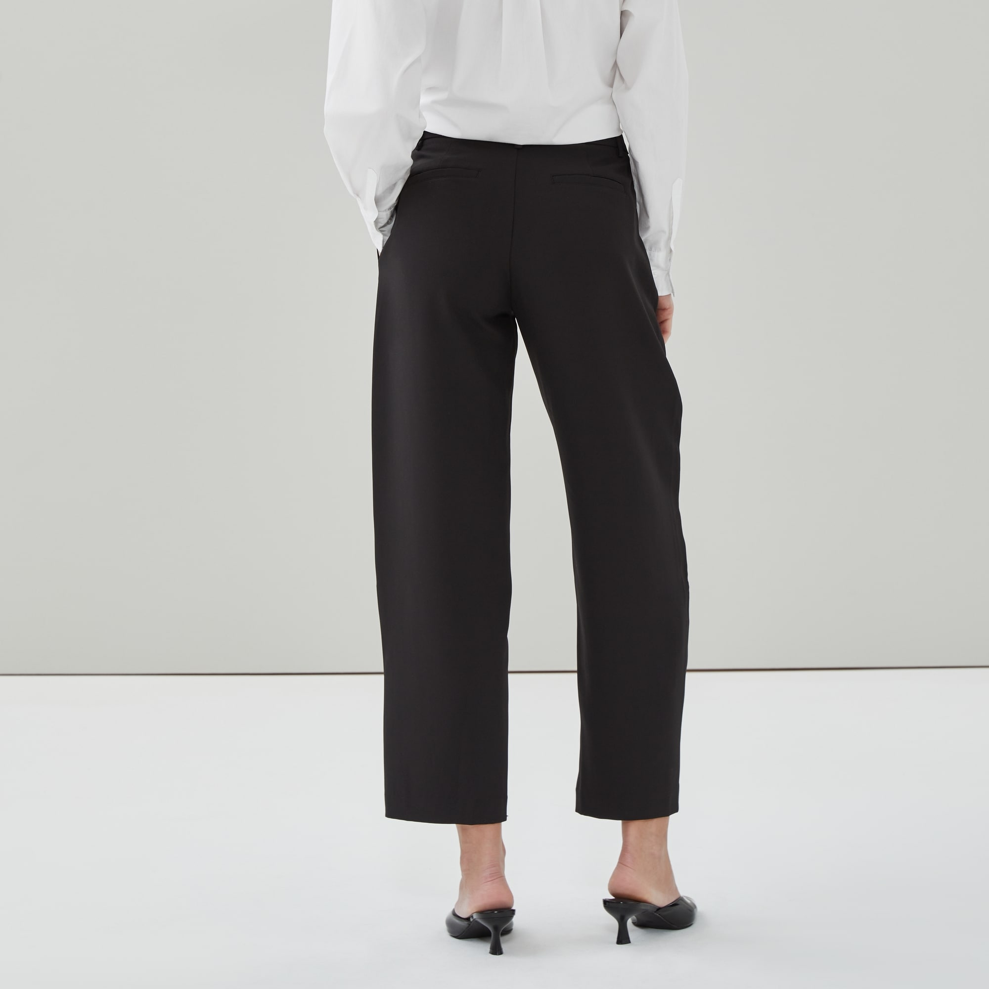 Barrel Leg Trouser