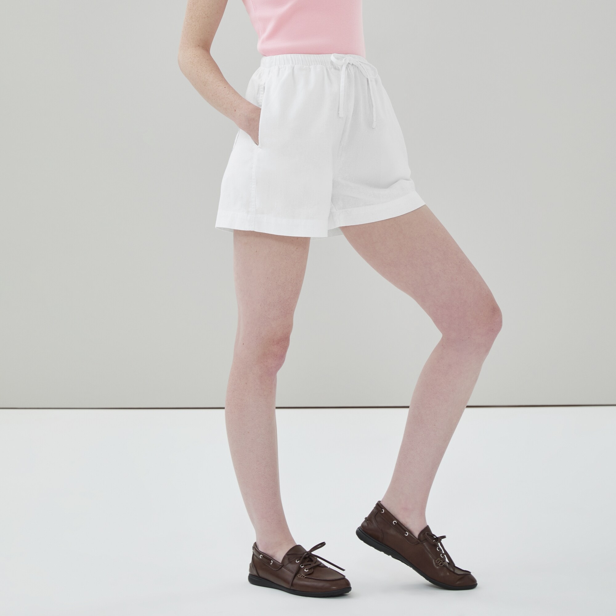 Short sans attache en lin et coton