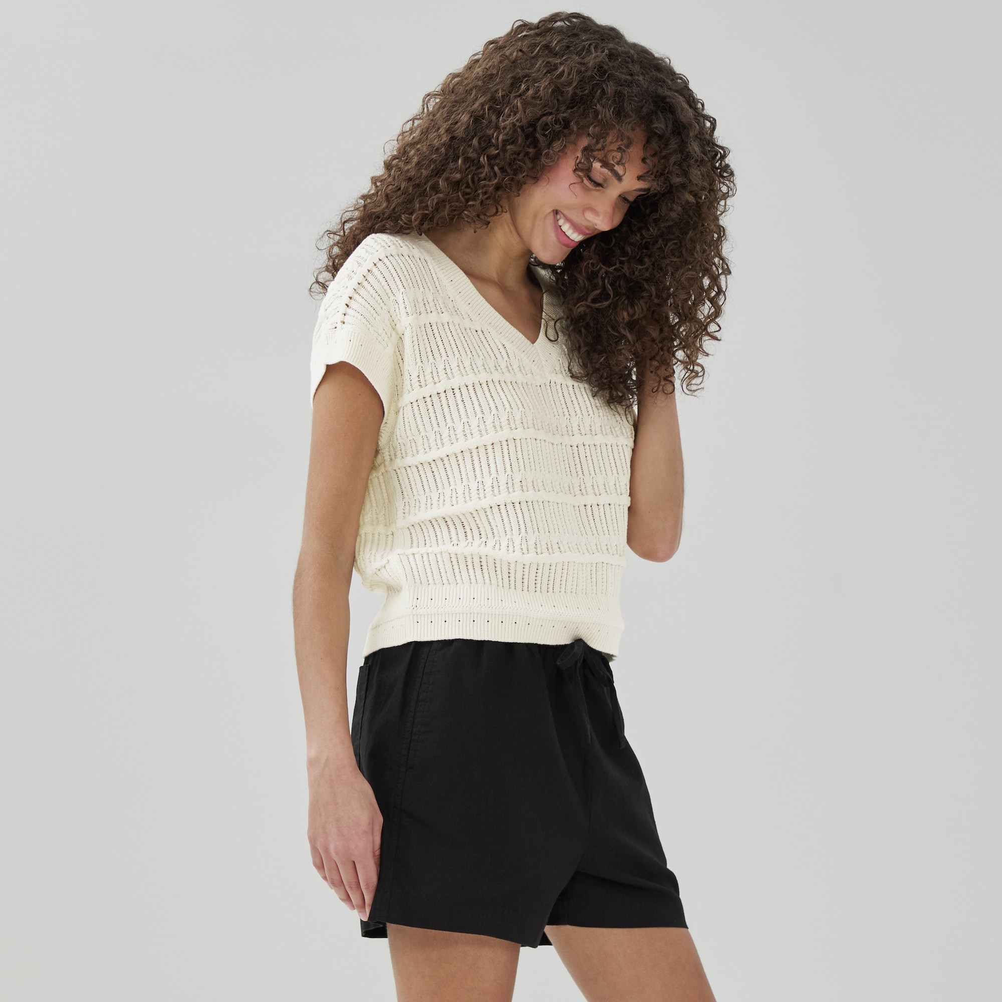 Linen Cotton Pull-On Short in JF Black from Joe Fresh