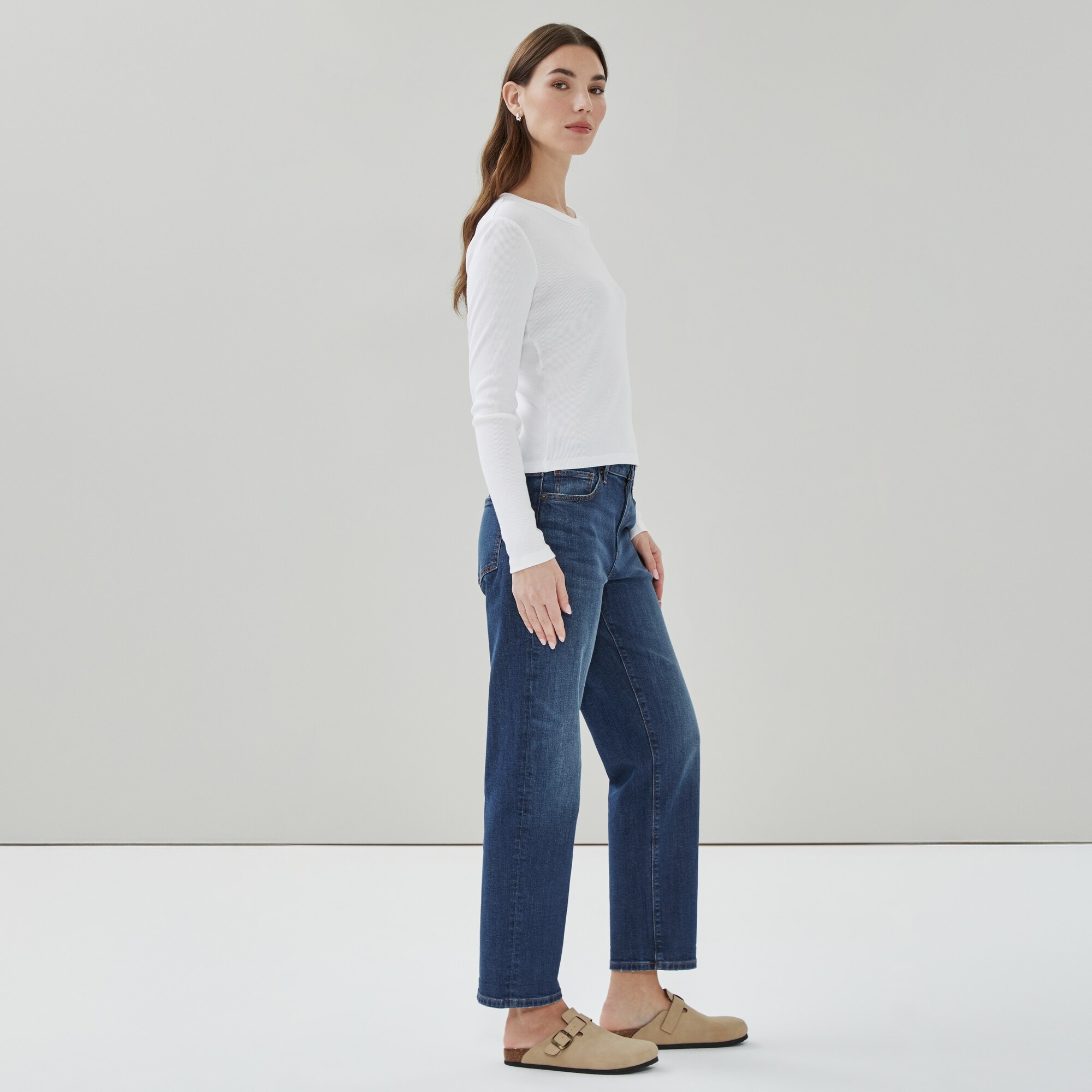 Relaxed Dark Wash Jean