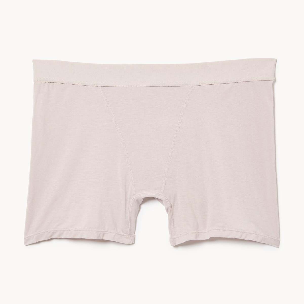 Short court en modal