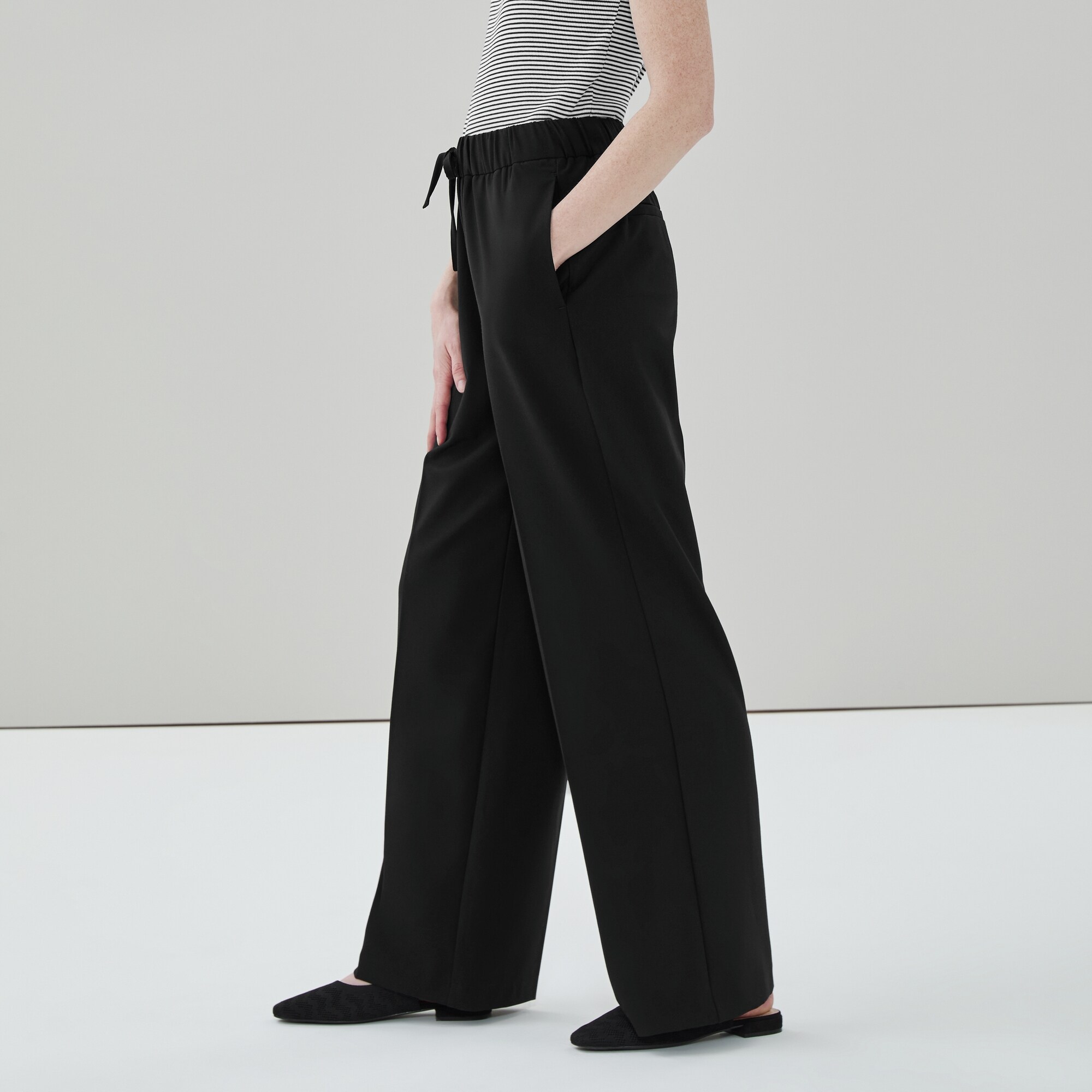 Pantalon de tailleur sans attache à jambe large