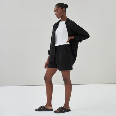 Crinkle Gauze Pull-On Short - JF Black