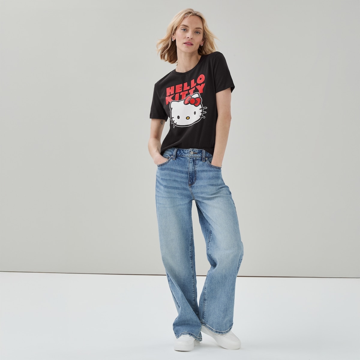 Hello Kitty T-Shirt - Black