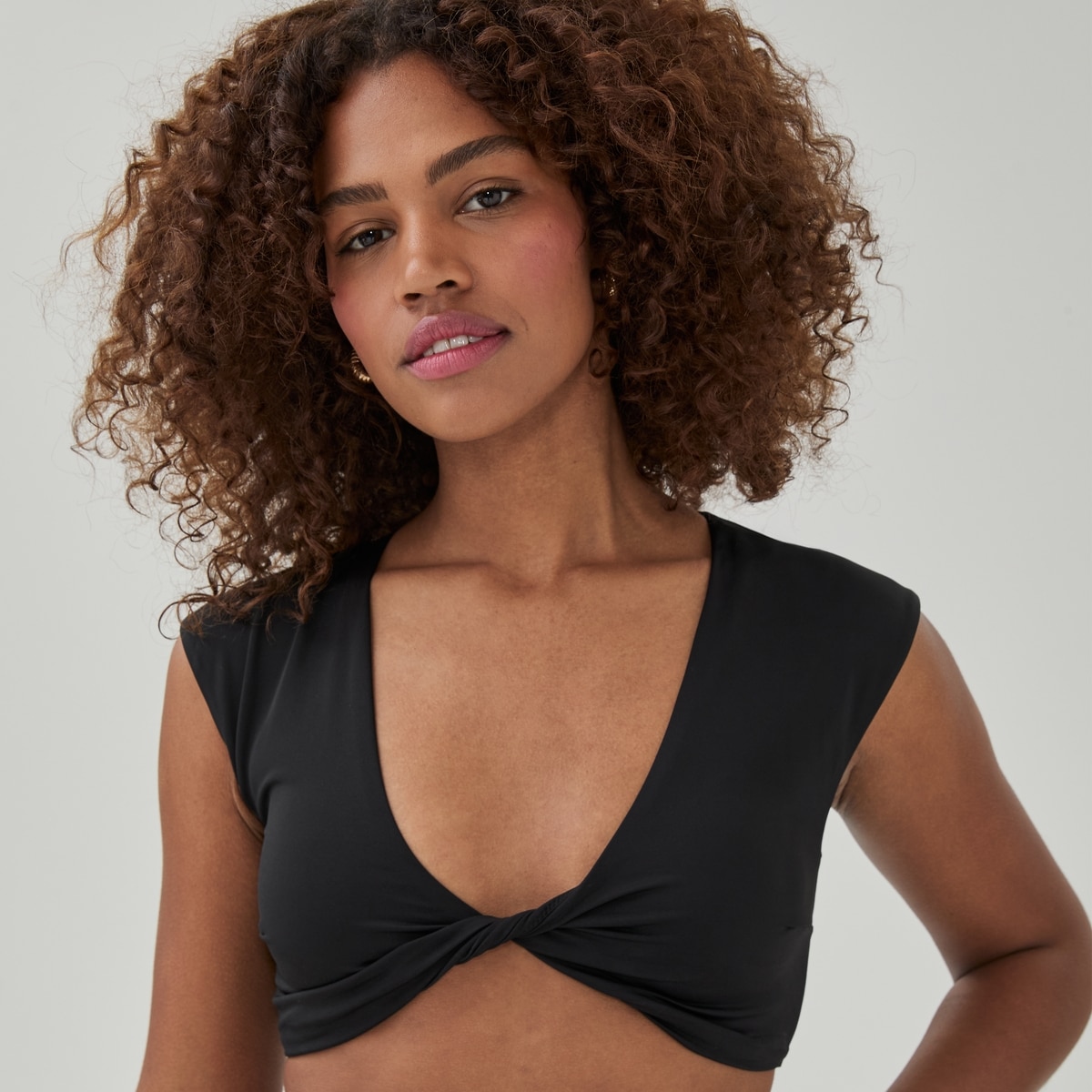 Haut de maillot de bain torsad sur lavant - Noir