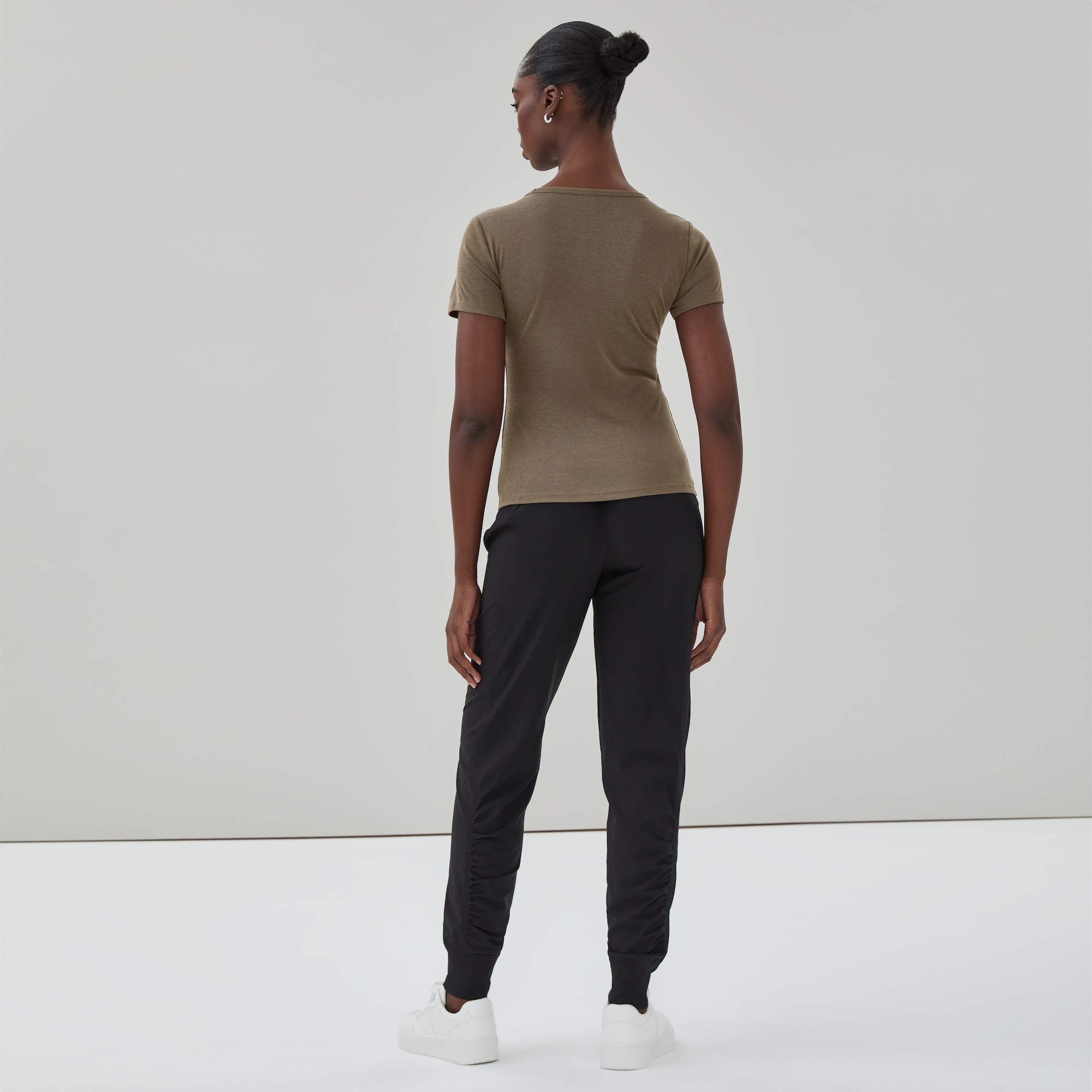 Fitted T-Shirt