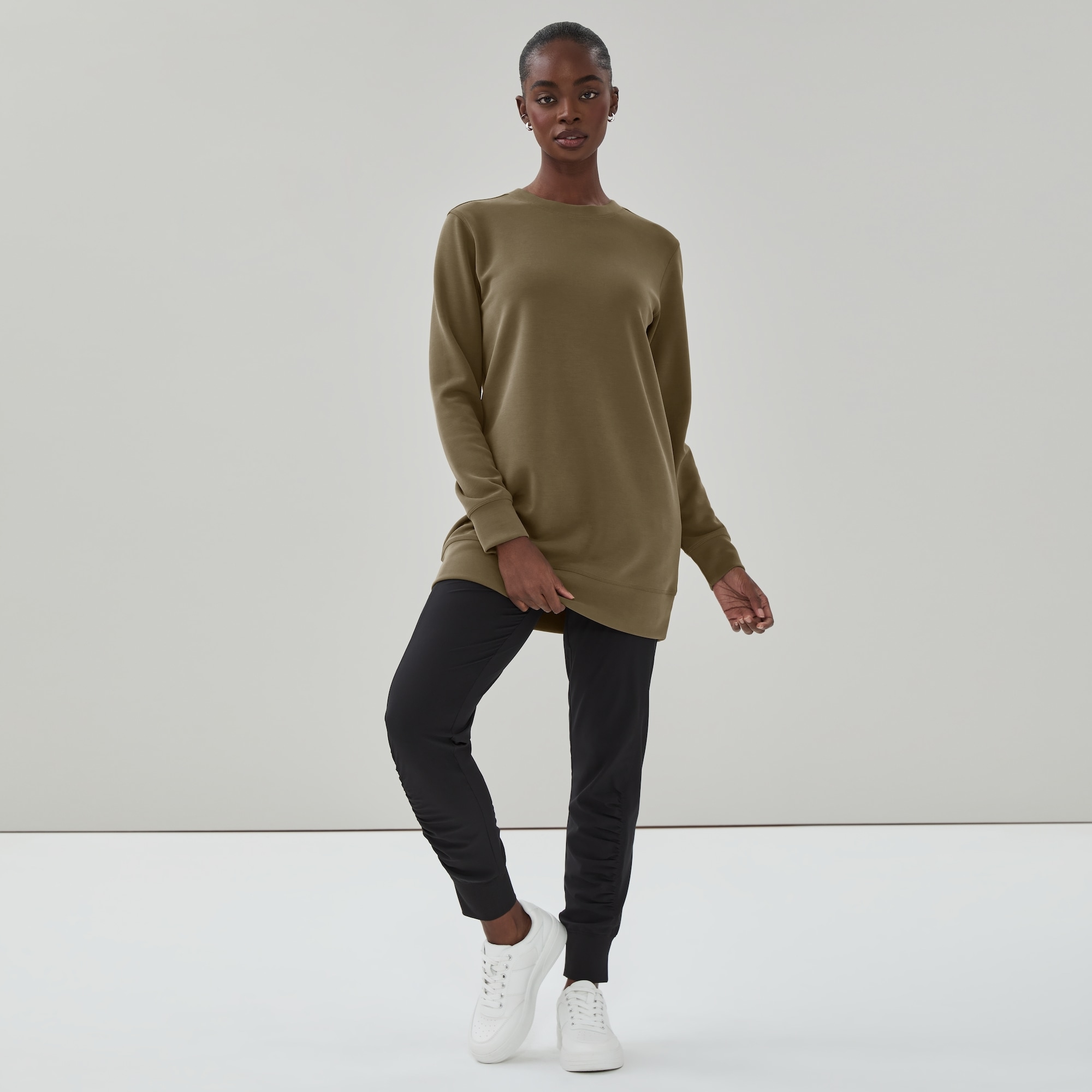 Active Sand Wash Sweatshirt