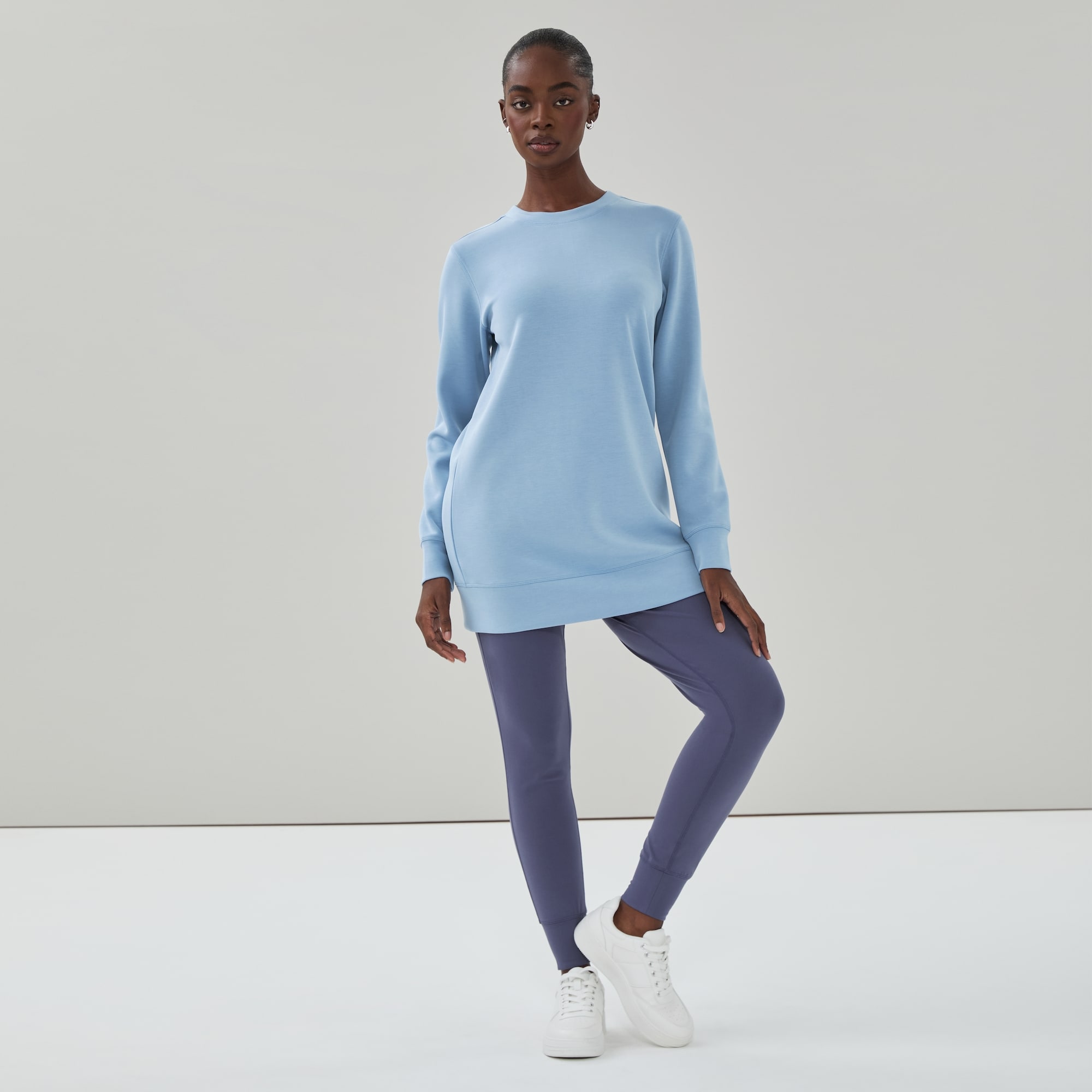 Active Sand Wash Sweatshirt