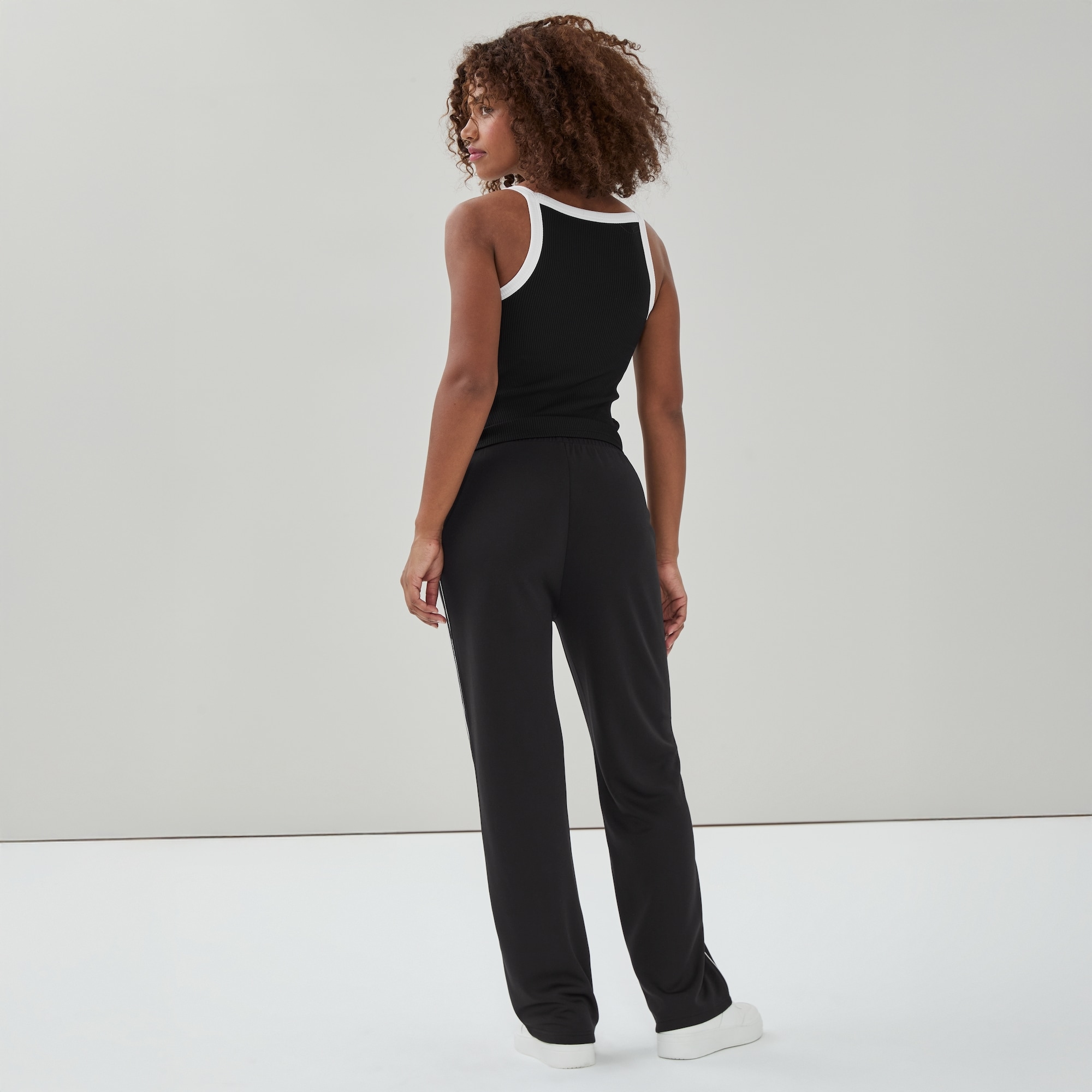 Cropped Tank Top