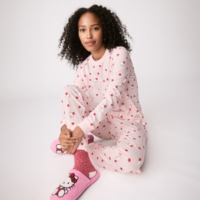 Joe Fresh Hello Kitty® Valentine's Day Sleep Set 1 ea, $39.00/1ea