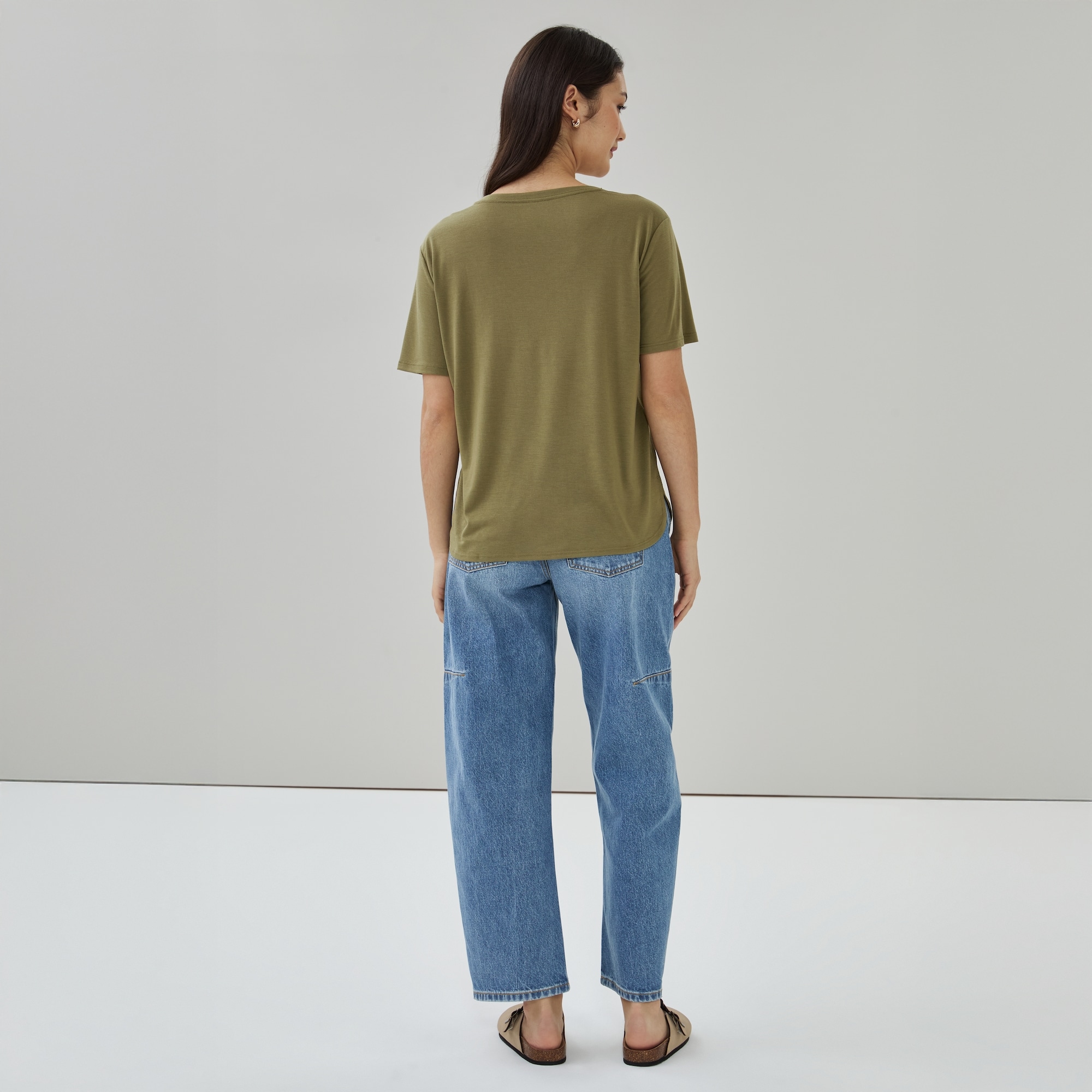 T-shirt à col en&nbsp;V