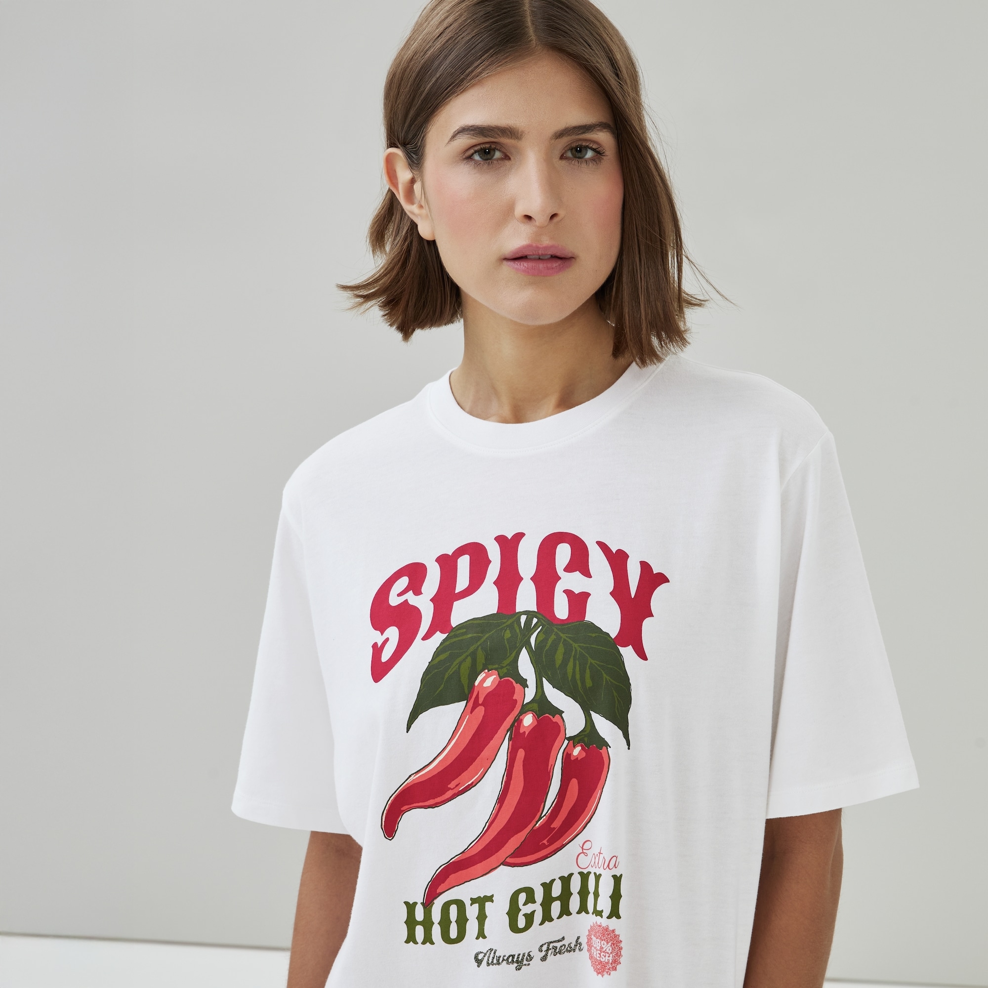 トップス MAZZ t-shirt White/red Printed Oversized T-Shirt in Bright White from Joe Fresh