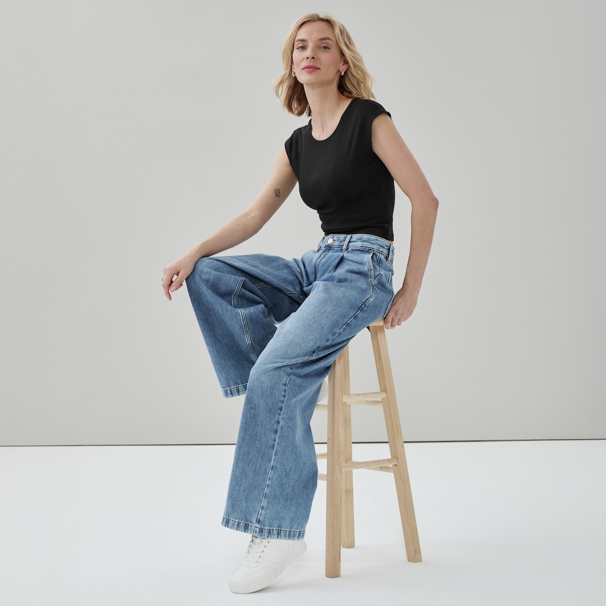 Cap Sleeve T-Shirt - Jf Black