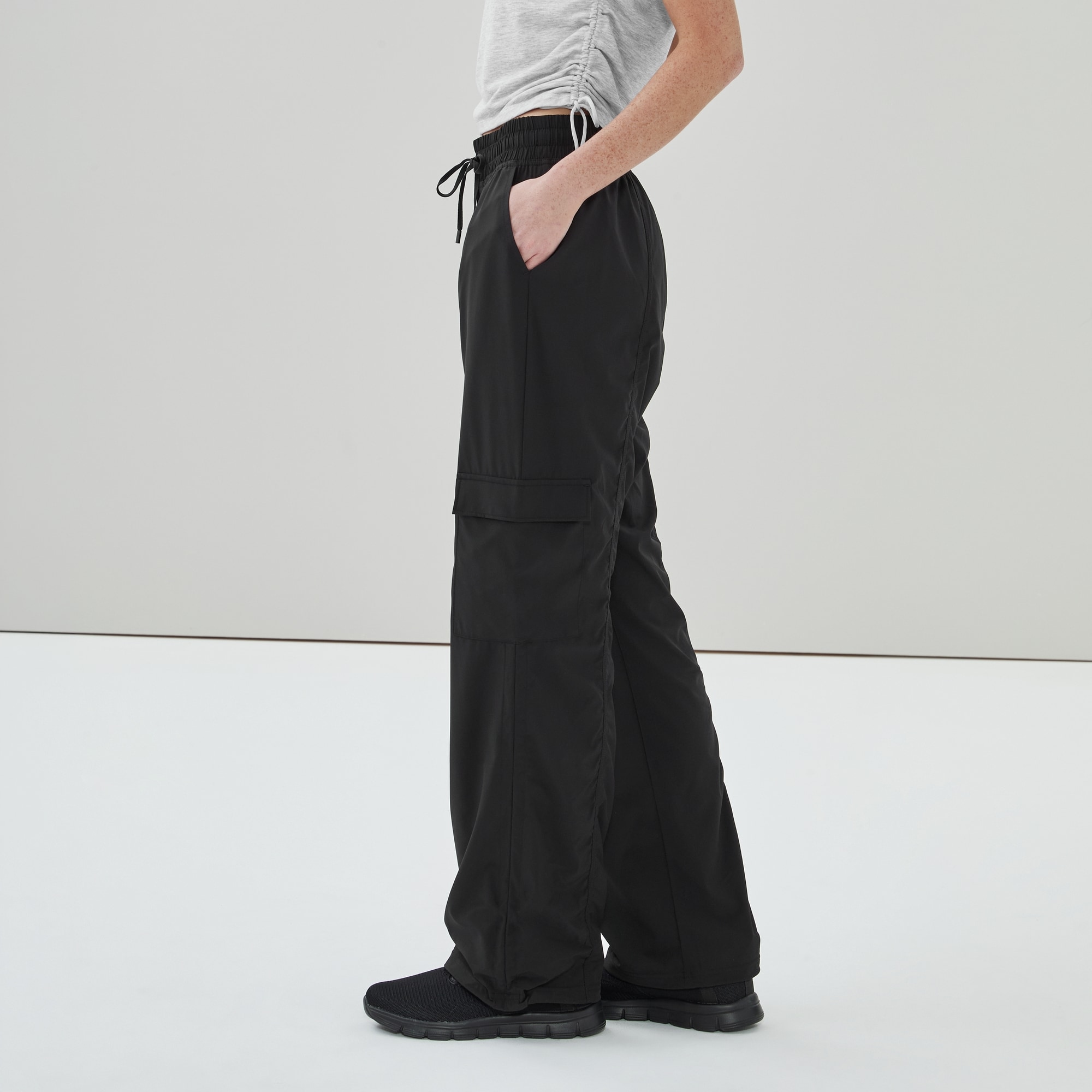 Cargo Pant in Black from Joe Fresh