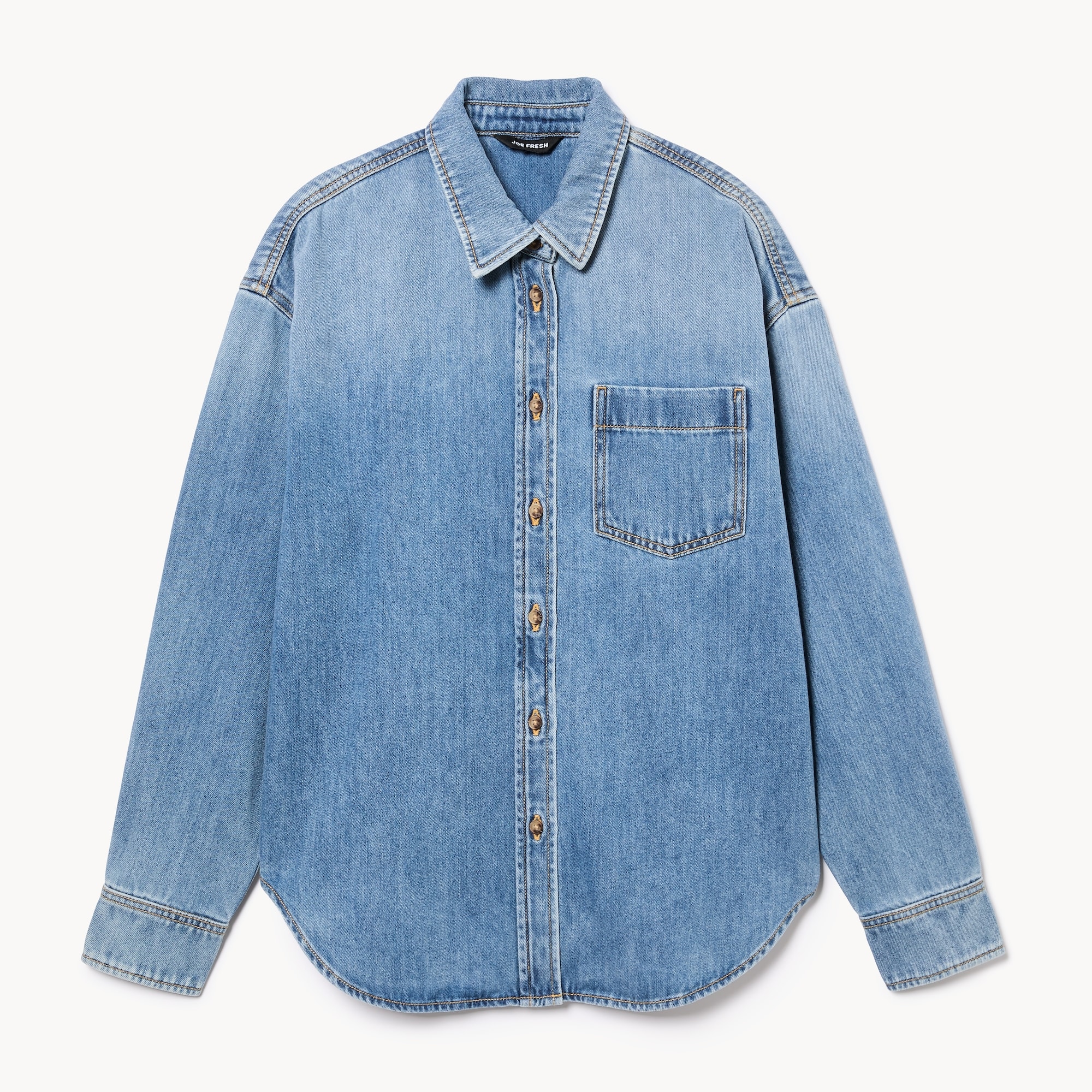 Chemise surdim. à manche longue en denim in Laver Moyen from Joe Fresh
