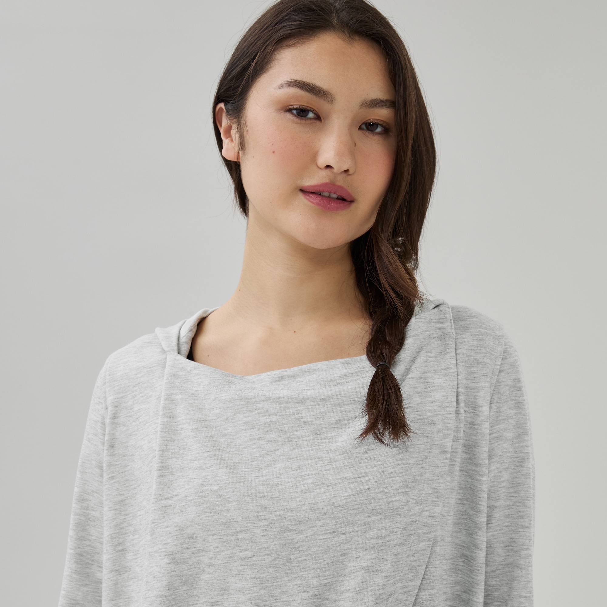 Active Hooded Wrap