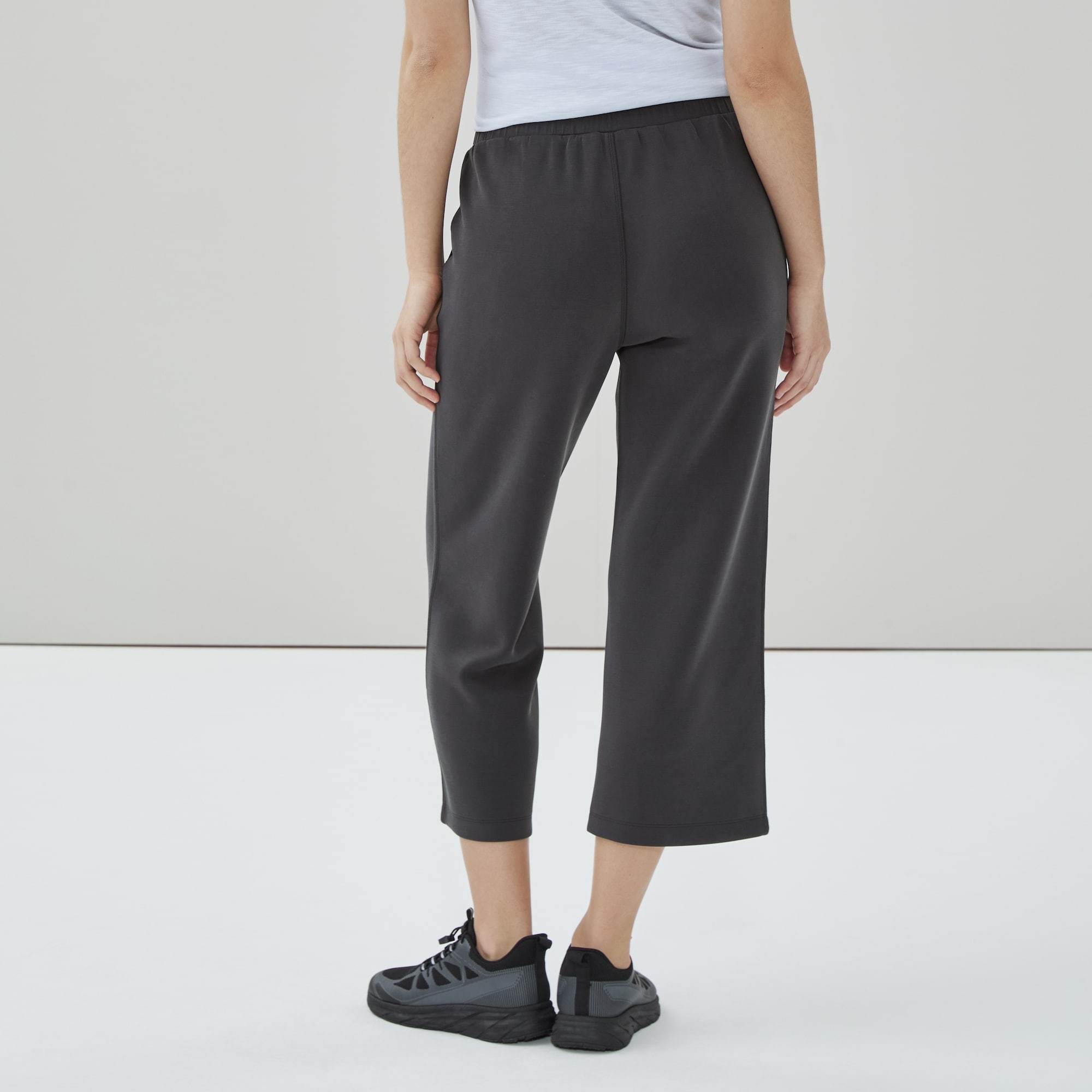 Sandwash Cropped Pant in Dark Grey from Joe Fresh