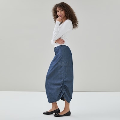 Levi Strauss Signature™ Gold Levi Strauss Signature™ Gold Parachute Cargo Skirt 1 ea, $39.99/1ea