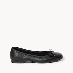 Joe Fresh Ballerines à bout carré 1 ea, 34,00 $/1ch