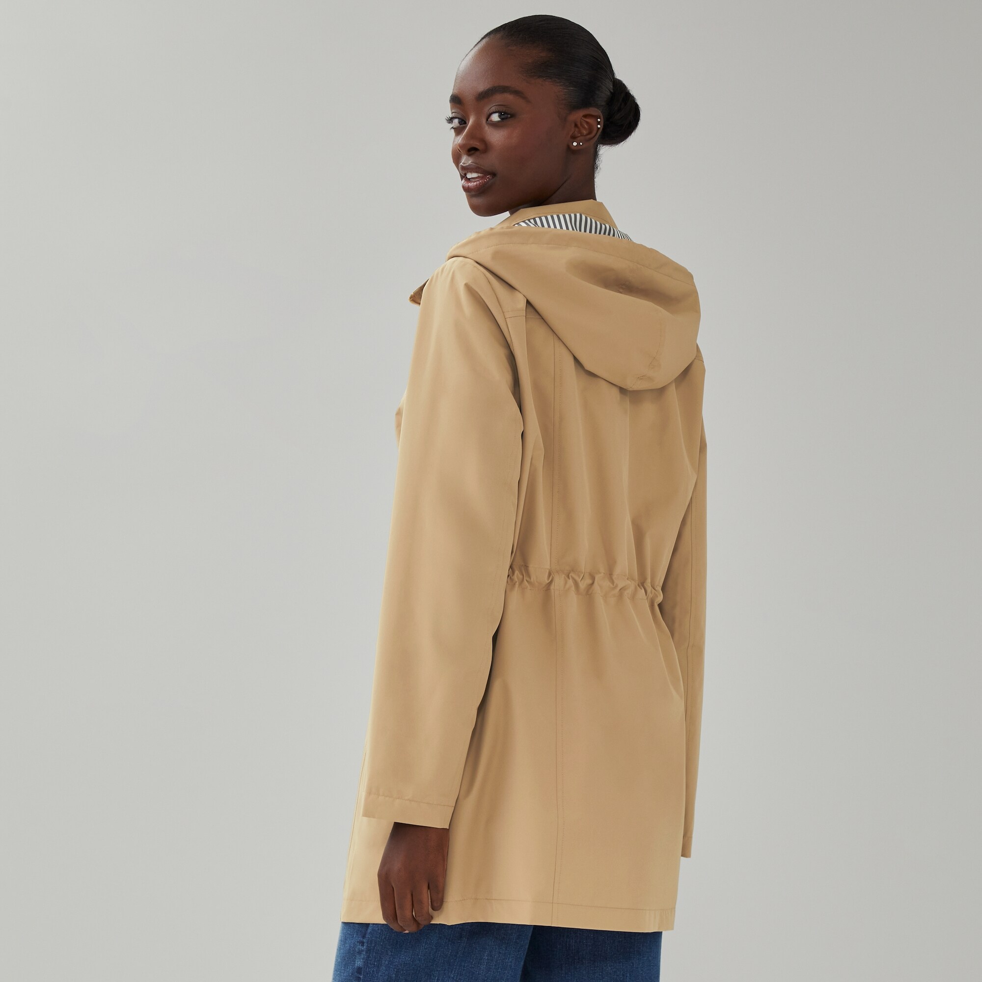Veste imperméable à capuchon NVLT