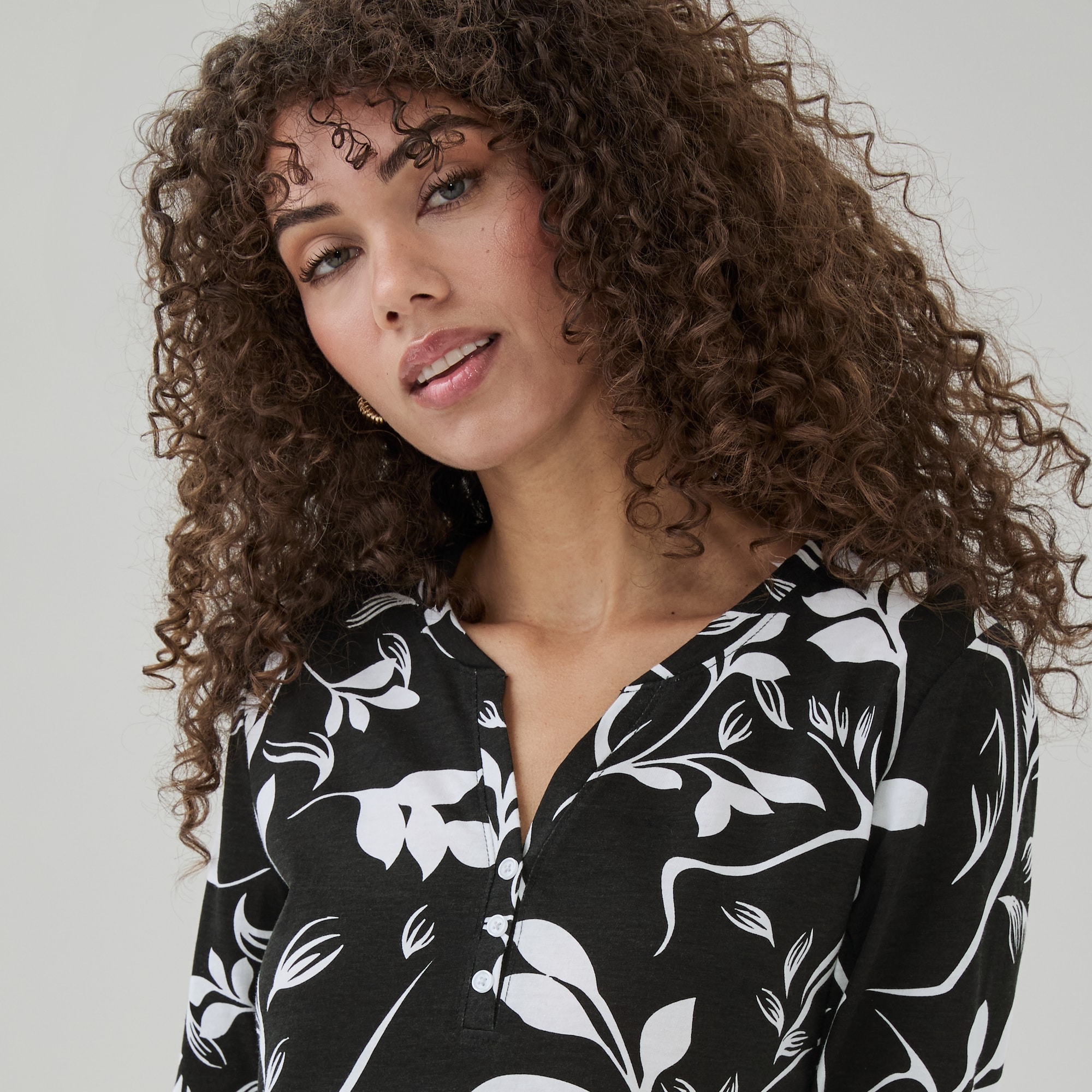 Novelti 3/4 Sleeve Henley