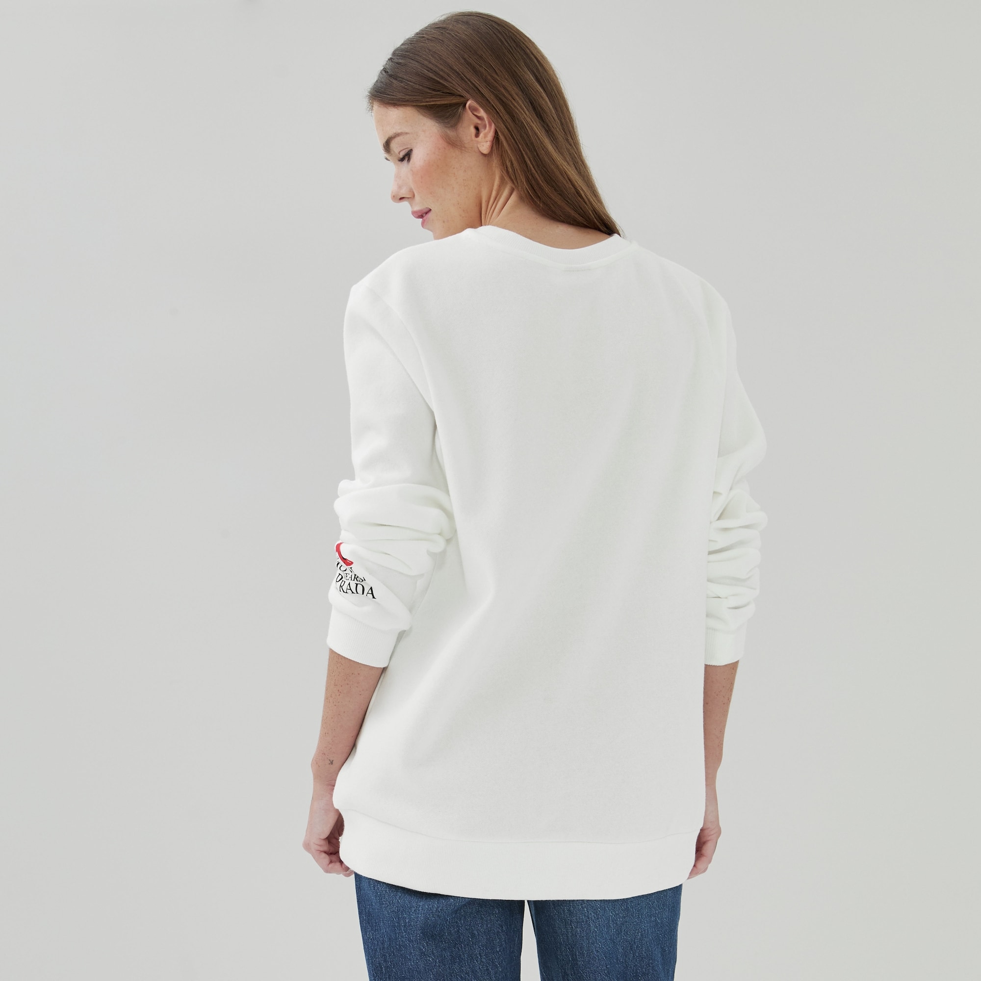 The Devil Wears Prada Sweatshirt in Off White from Joe Fresh