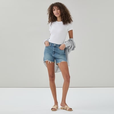 Levi Strauss Signature Gold™ Mid Rise Short - Light Wash
