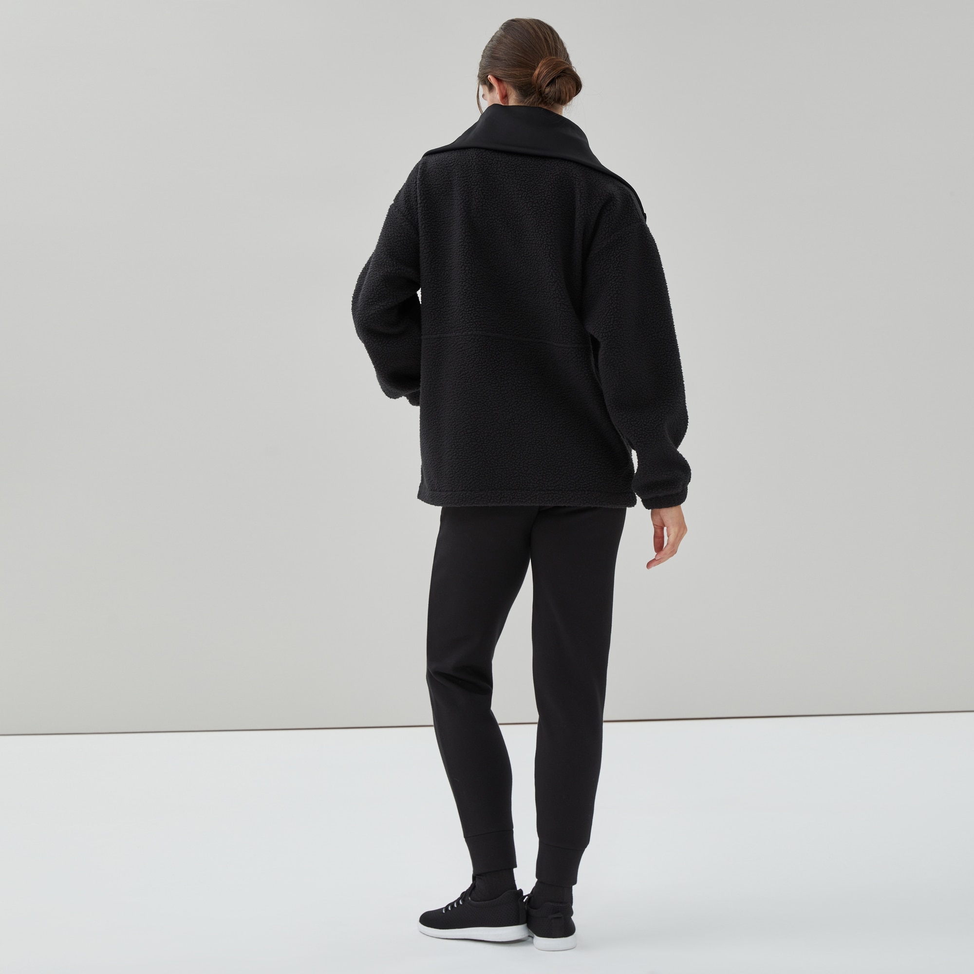 Active Oversized Jacket in Black from Joe Fresh