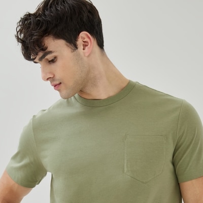 T-shirt essentiel en coton biologique pour hommes - Vert Militaire