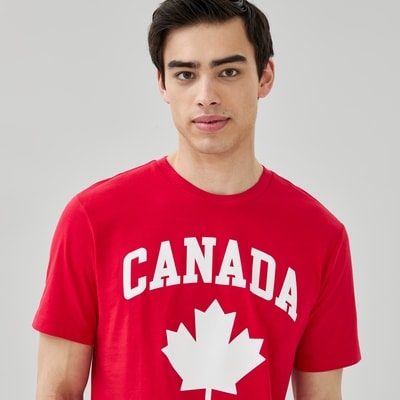 Joe Fresh T-shirt imprimé Canada pour hommes 1 ea, 15,00 $/1ch