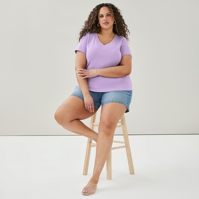 Women+ Organic Cotton V-Neck T-Shirt - Light Purple