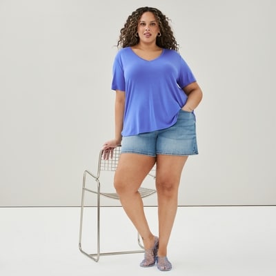 Joe Fresh Women+ Relaxed V-Neck T-Shirt 1 ea, $16.00/1ea