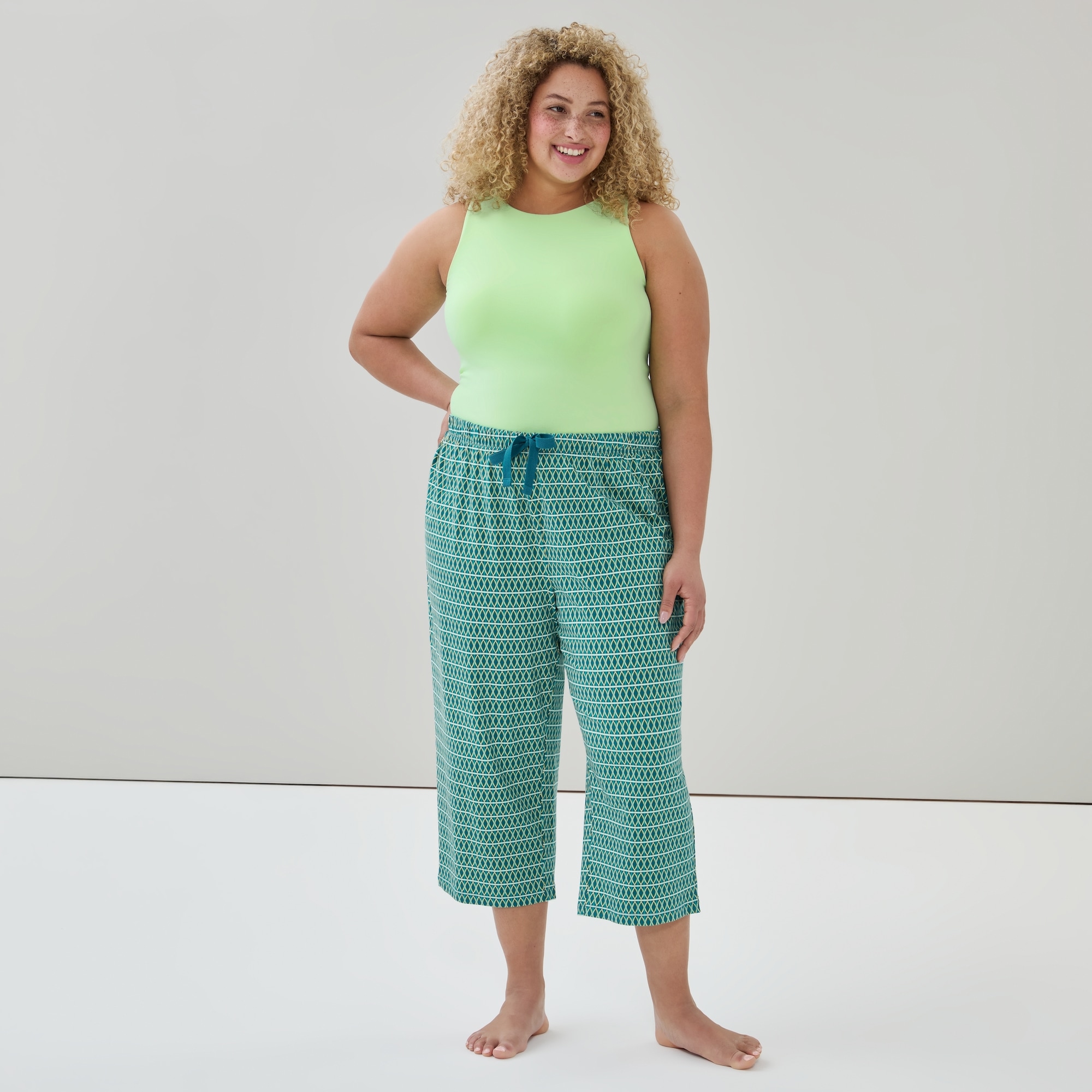 Women+ Printed Cropped Sleep Pant in Dark Teal from Joe Fresh