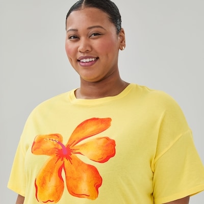 Women+ Graphic Sleep T-Shirt - Yellow