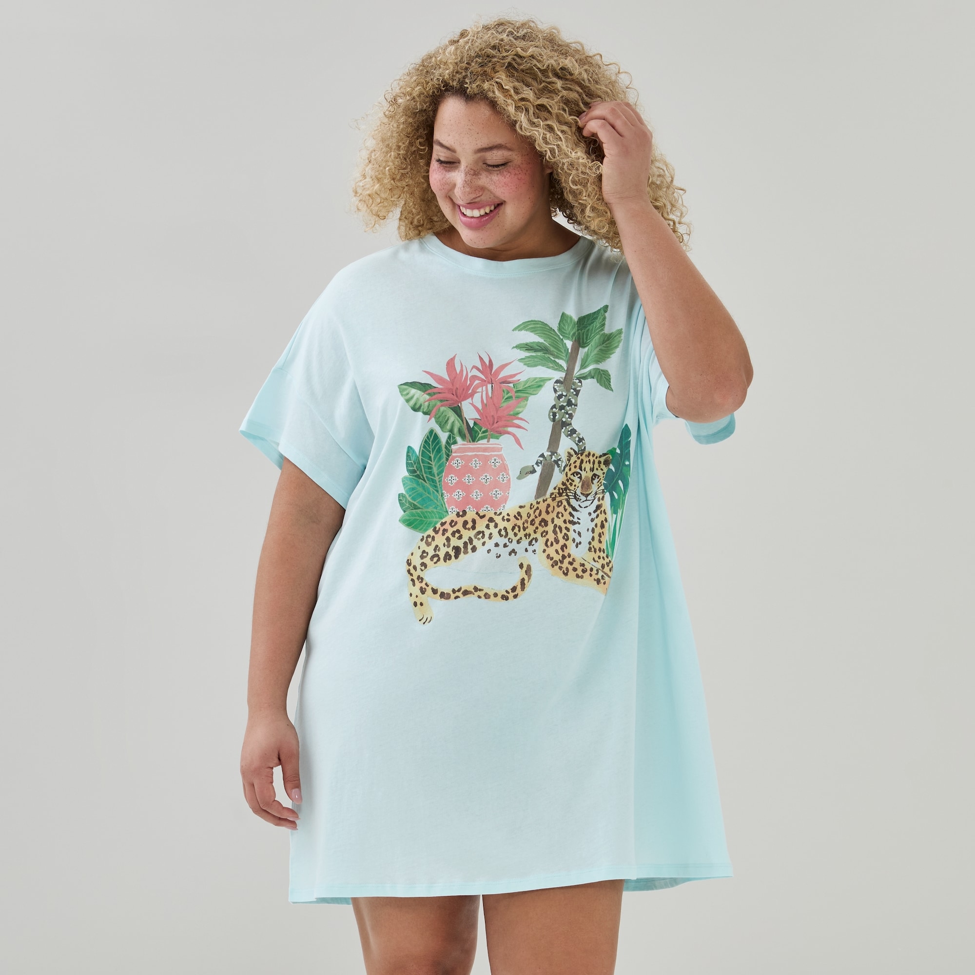 oversized sleep dress Women Lace Trim Sleep Dress Short Sleeve Loose Nightgown Oversized Pleated Sleepwear Soft Comfort Pajamas Night Gown Beige at Amazon Women's Clothing store