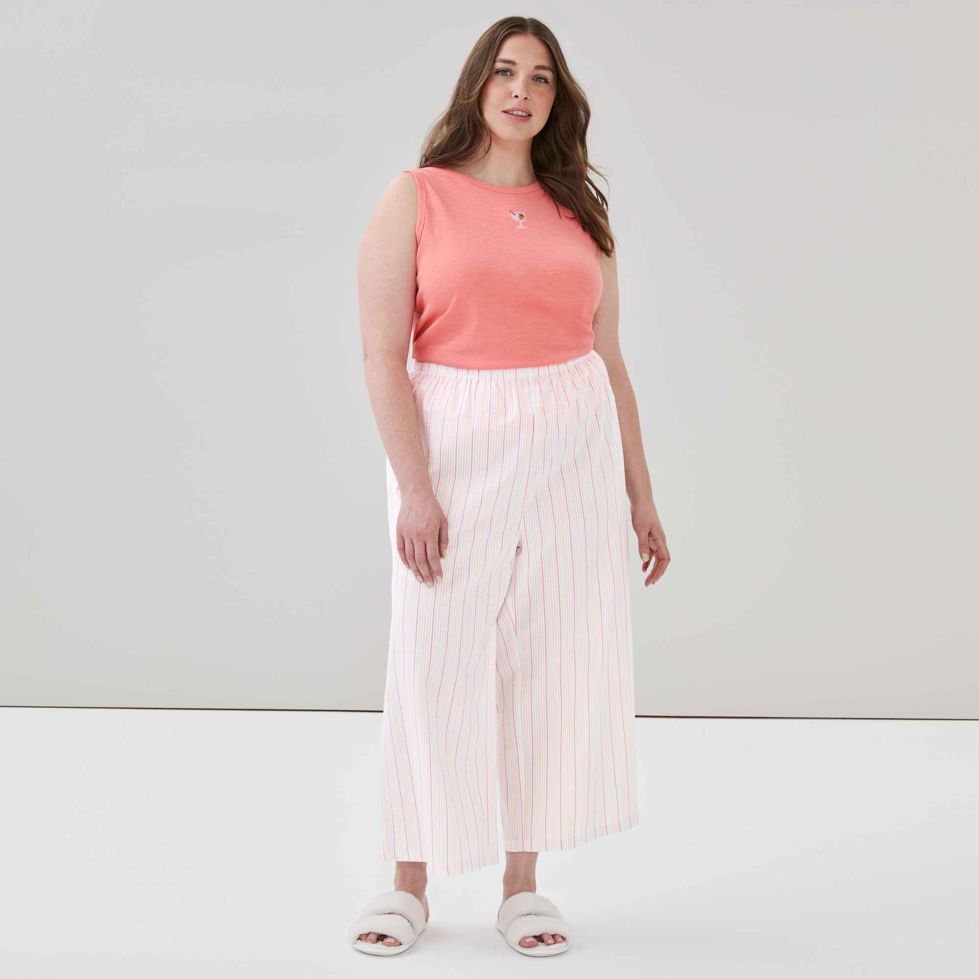 Pantalon court de nuit en tissu gaufré Femmes+