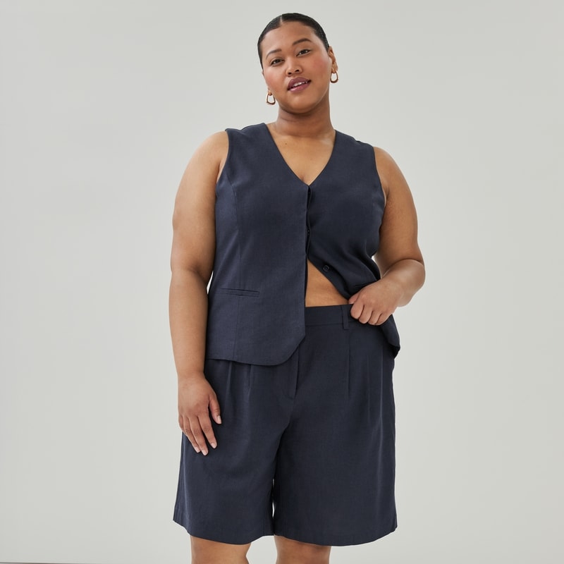 Joe Fresh Women+ Linen Blend Pleated Trouser Short - 1 ea | Your