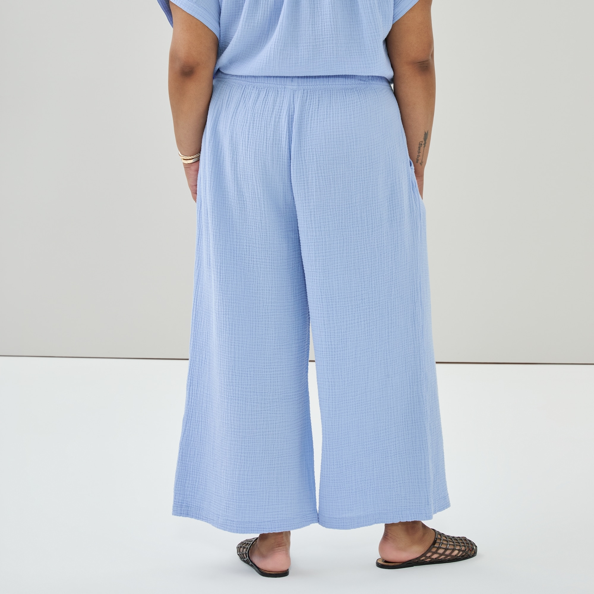 Women+ Gauze Pull-On Pant in Light Blue from Joe Fresh