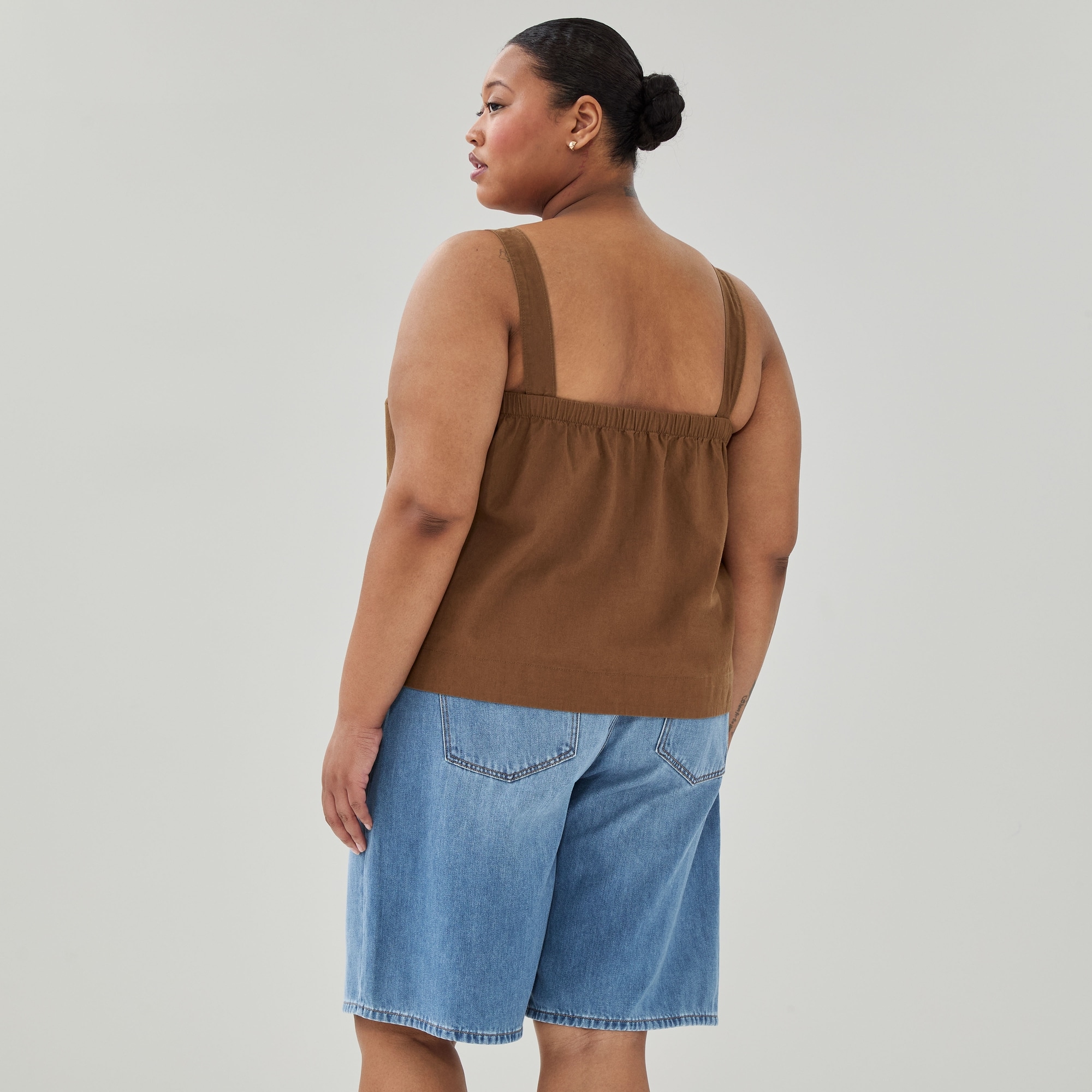 Women+ Linen Cotton Square Neck Tank in Brown from Joe Fresh