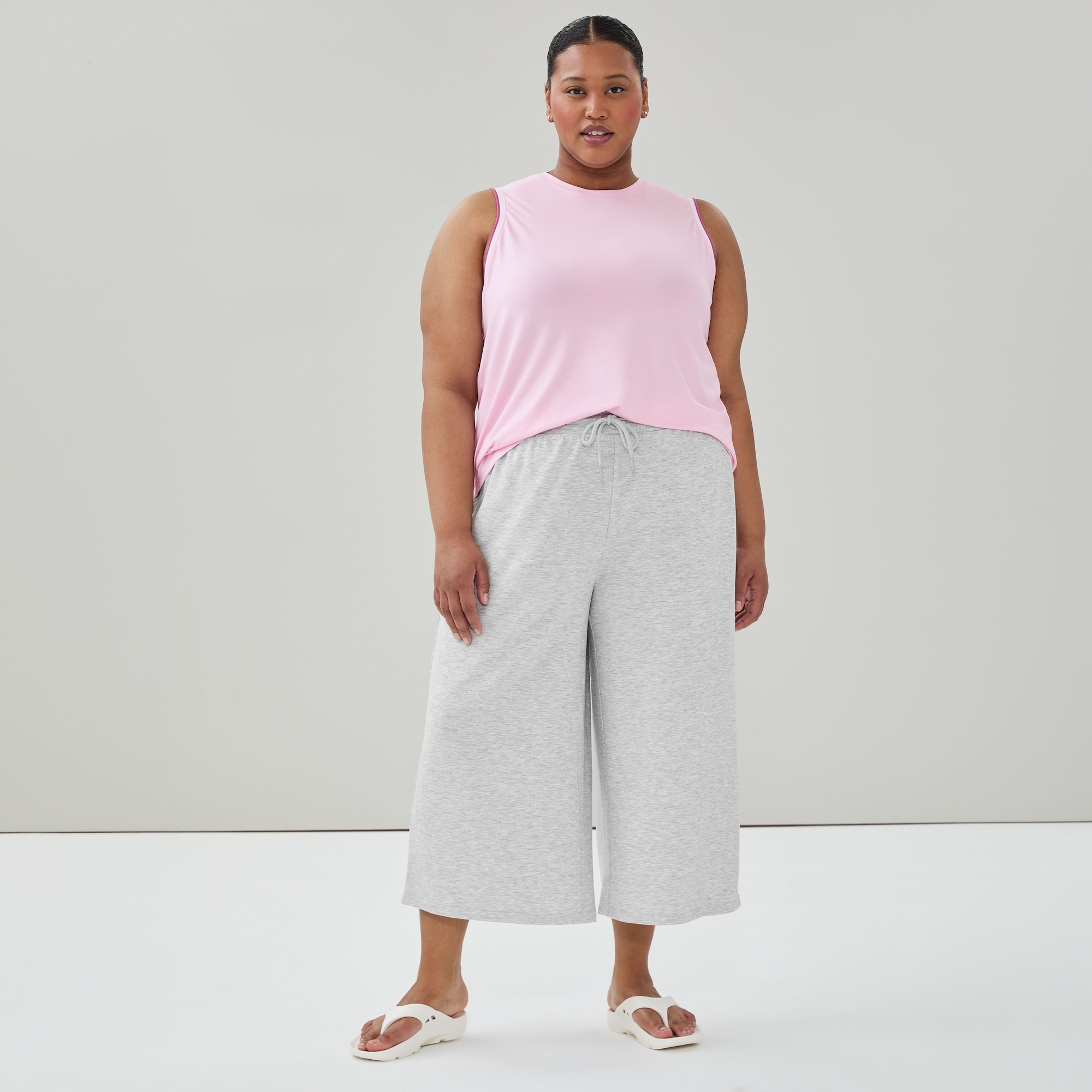 Women+ Active Cropped Wide Leg Pant in Grey Mix from Joe Fresh