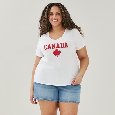 Joe Fresh Women+ Active Canada V-Neck T-Shirt 1 ea, $15.00/1ea