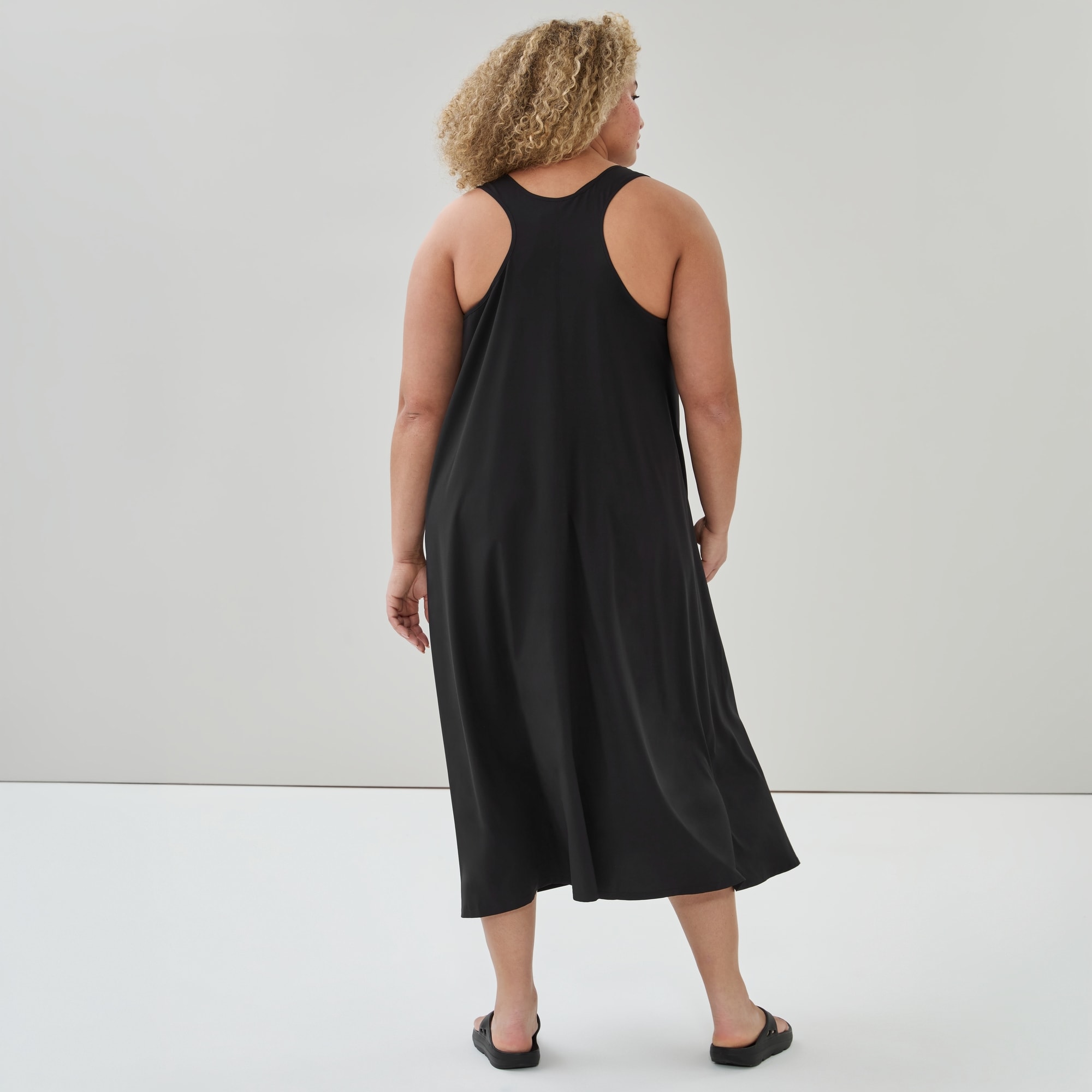 Women+ On-the-Go Maxi Dress in Black from Joe Fresh