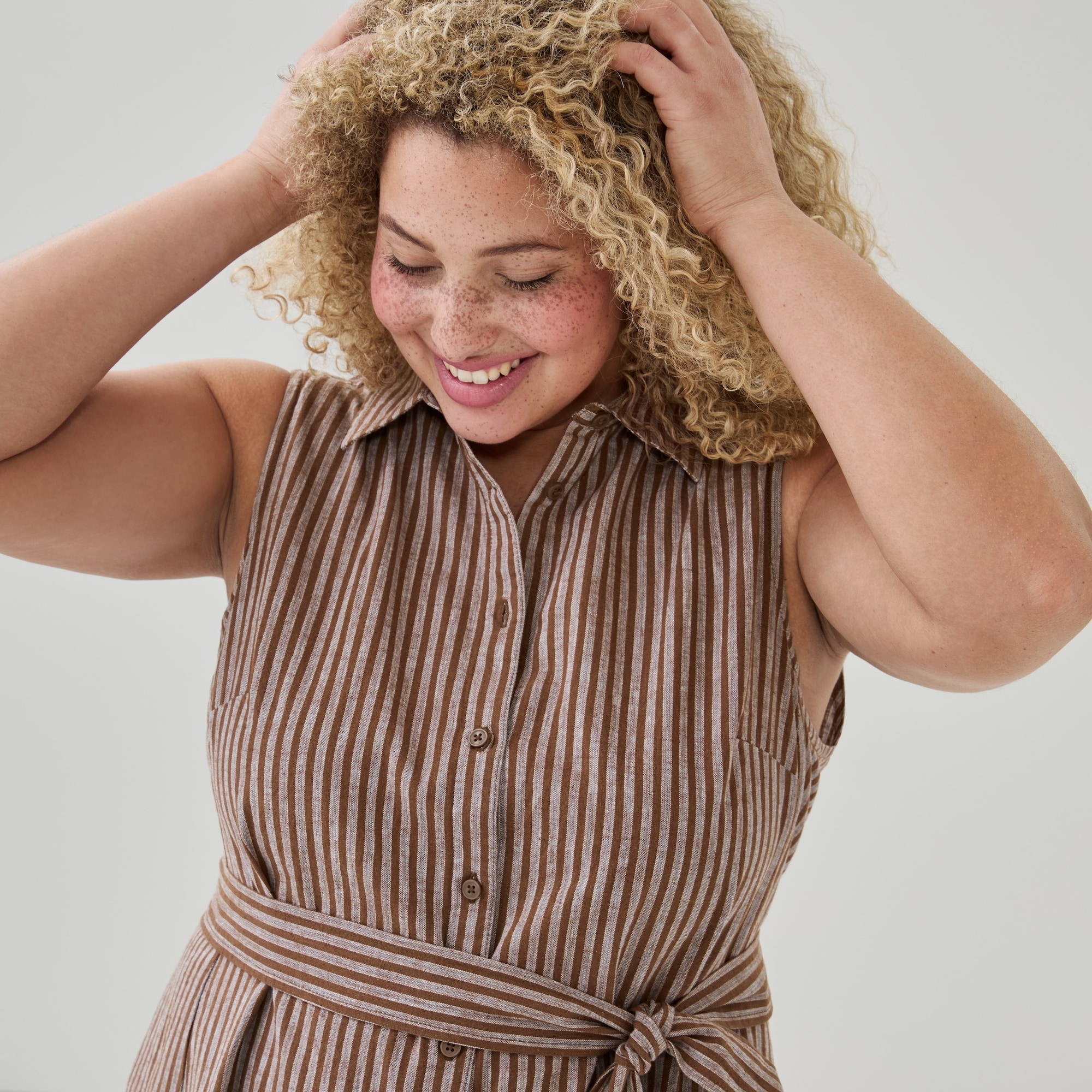 house of harlow 1960 brown dress Etta - Crinkled Satin Midi Shirt Dress - Brown
