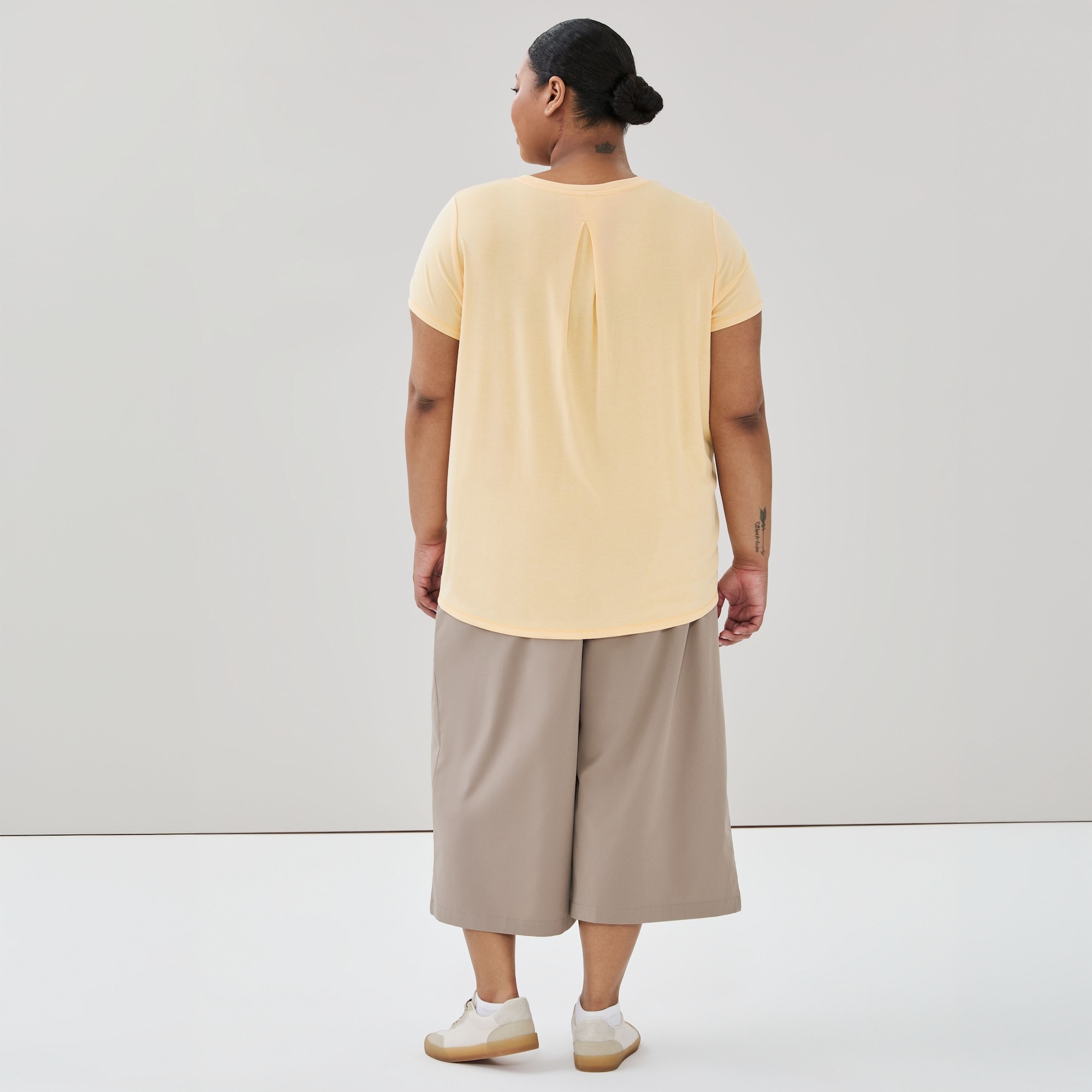 トップス draw drawers Leotard Pile T-shirts SAND Women+ Active Sandwash T-Shirt in Yellow from Joe Fresh