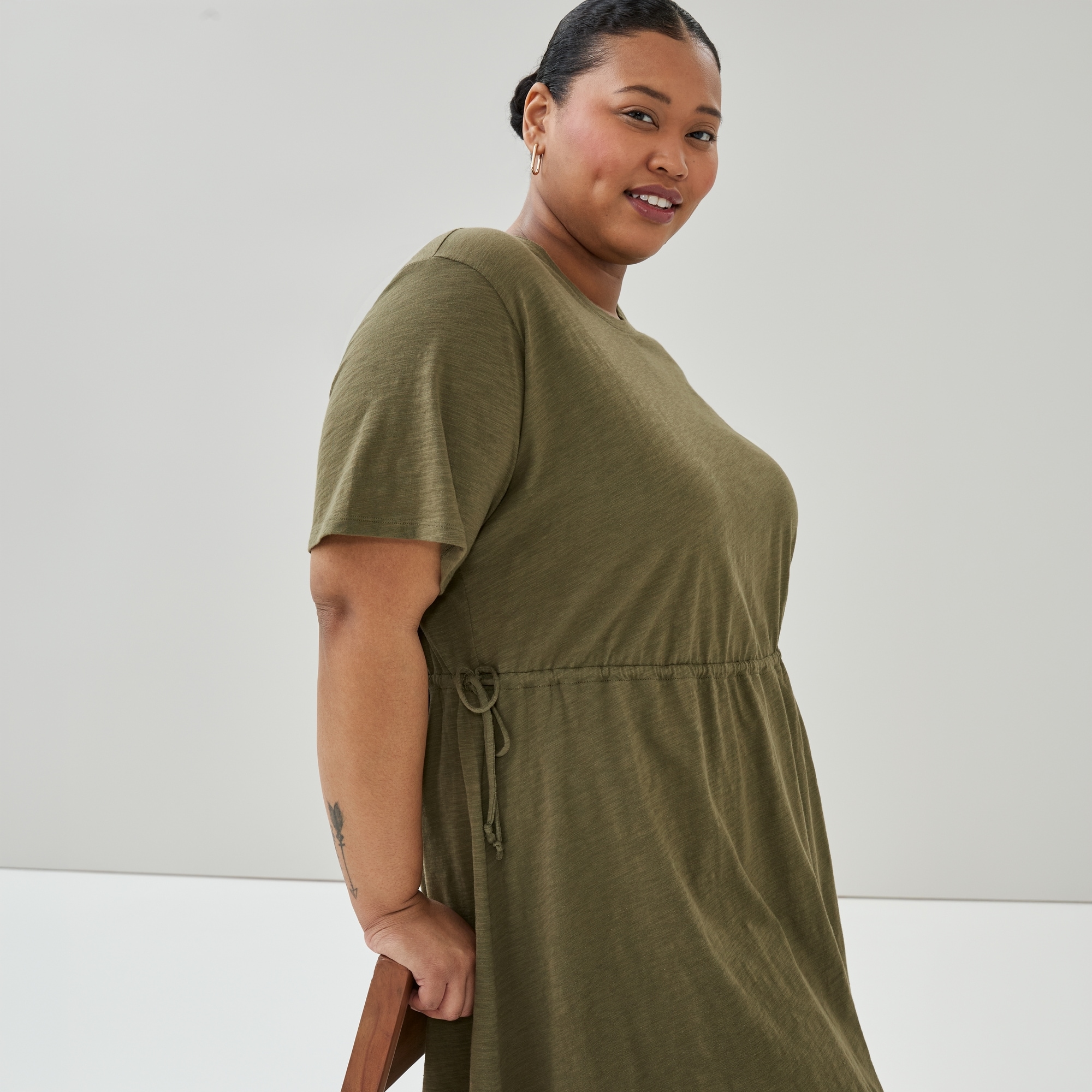 Women+ Drawstring Dress in Olive from Joe Fresh