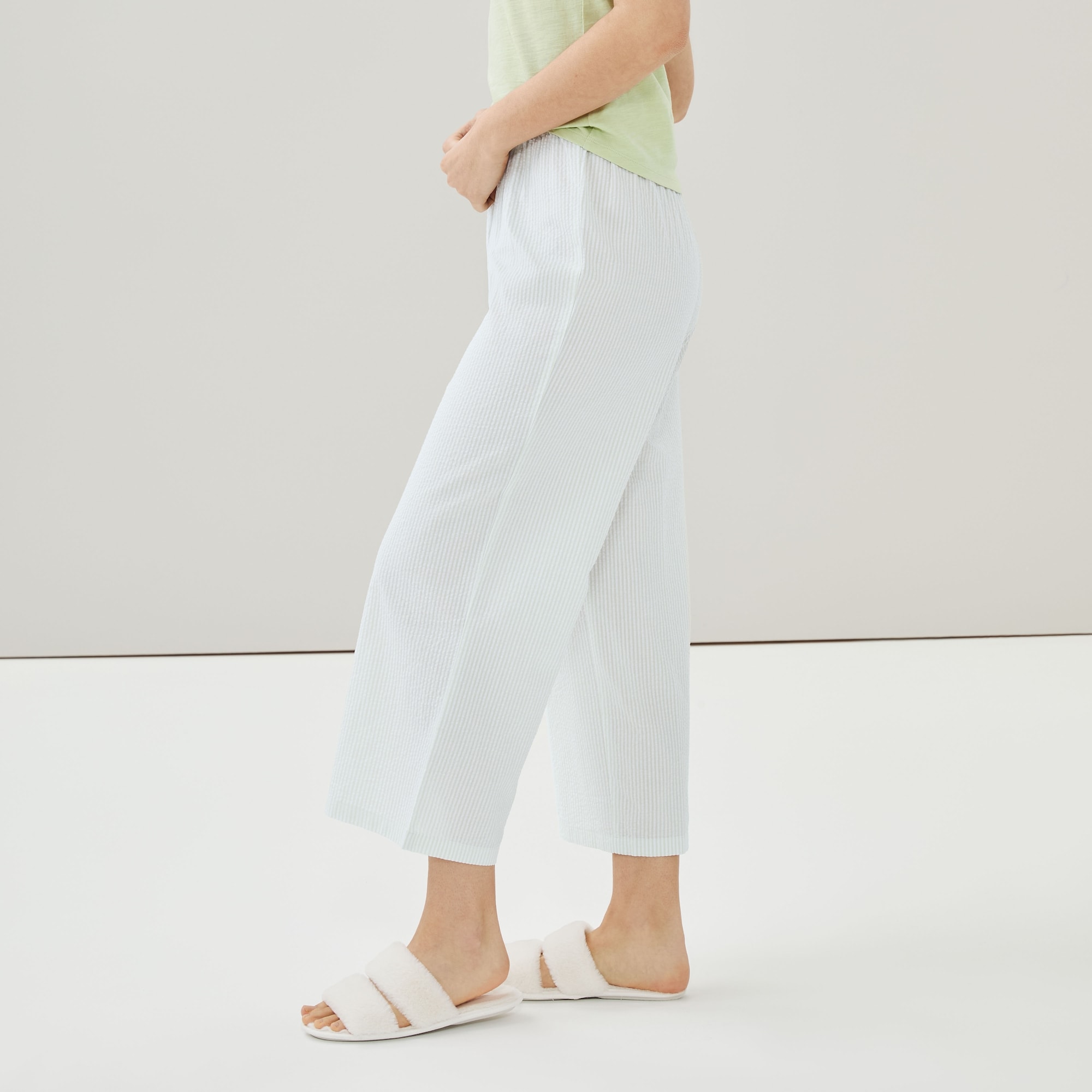 Seersucker Cropped Sleep Pant