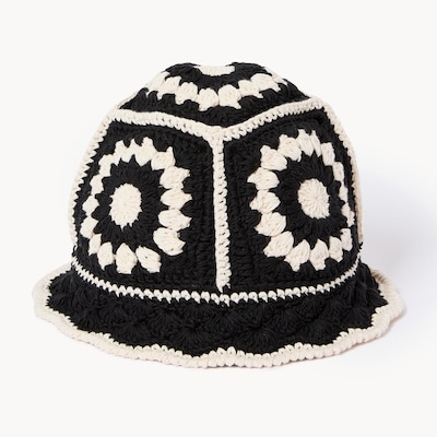 Crochet Bucket Hat - Black