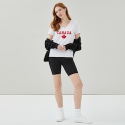 Joe Fresh T-shirt sport Canada à col en V 1 ea, 15,00 $/1ch