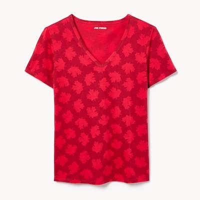 Joe Fresh T-shirt sport Canada à col en V 1 ea, 15,00 $/1ch